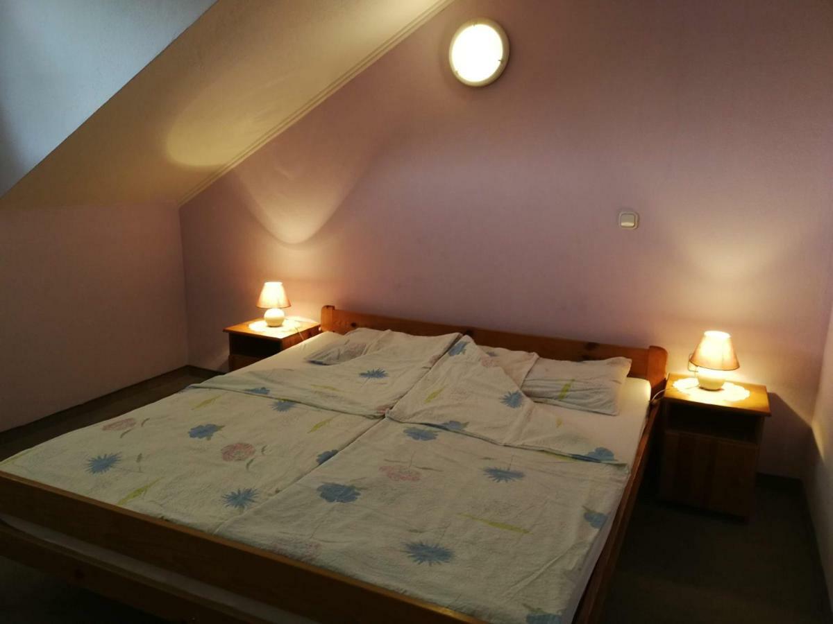 Hotel Kavana I Sobe Monika Grabrovnik Esterno foto