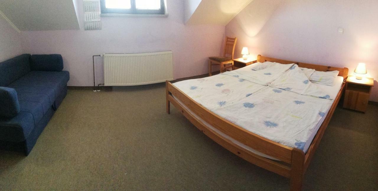 Hotel Kavana I Sobe Monika Grabrovnik Esterno foto