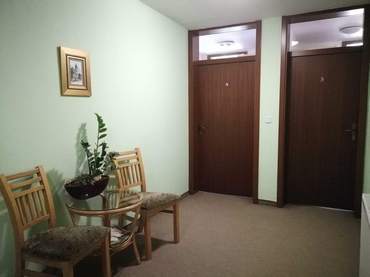 Hotel Kavana I Sobe Monika Grabrovnik Esterno foto